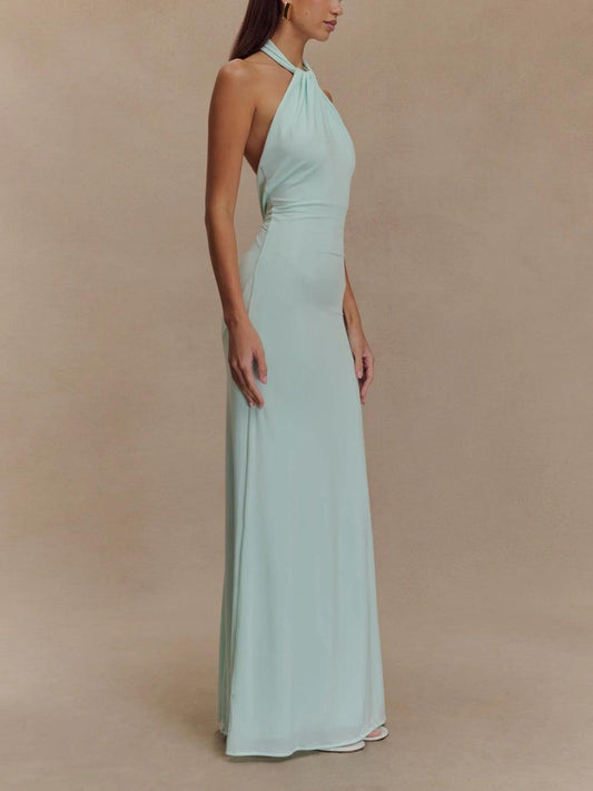 Aurelia™ | Sculpted Elegance Halter Gown