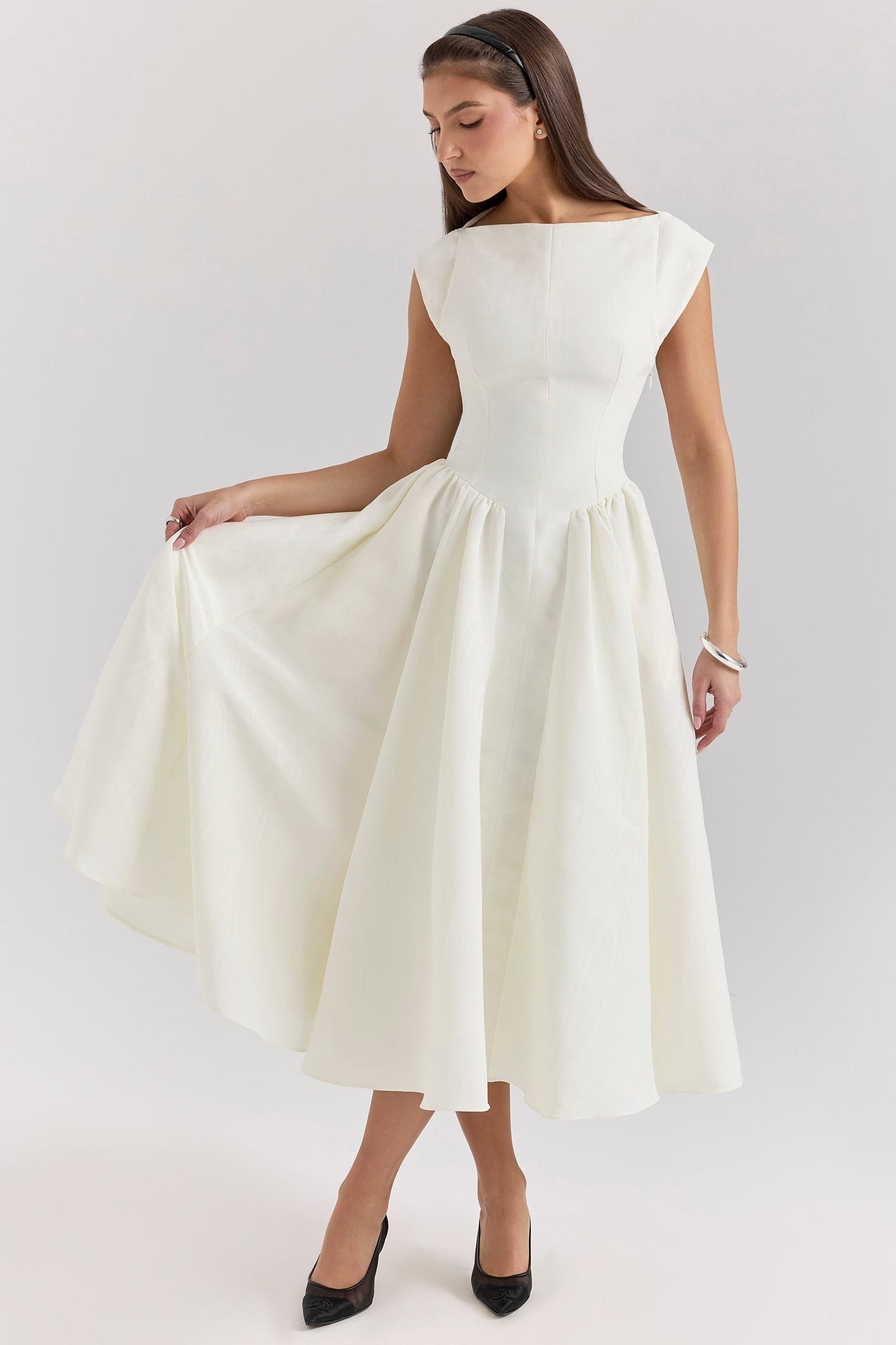 Victoria – Elegant dress