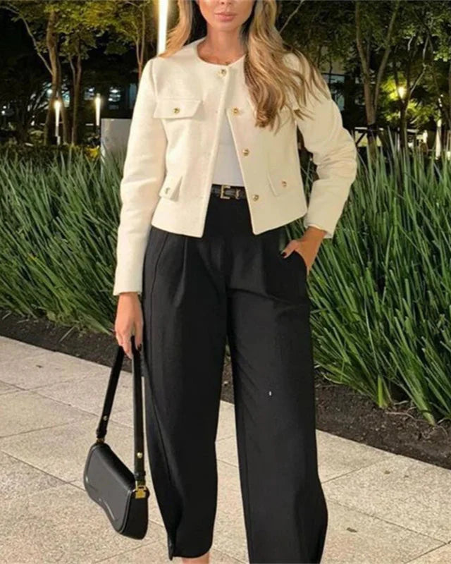 Elegant short coat