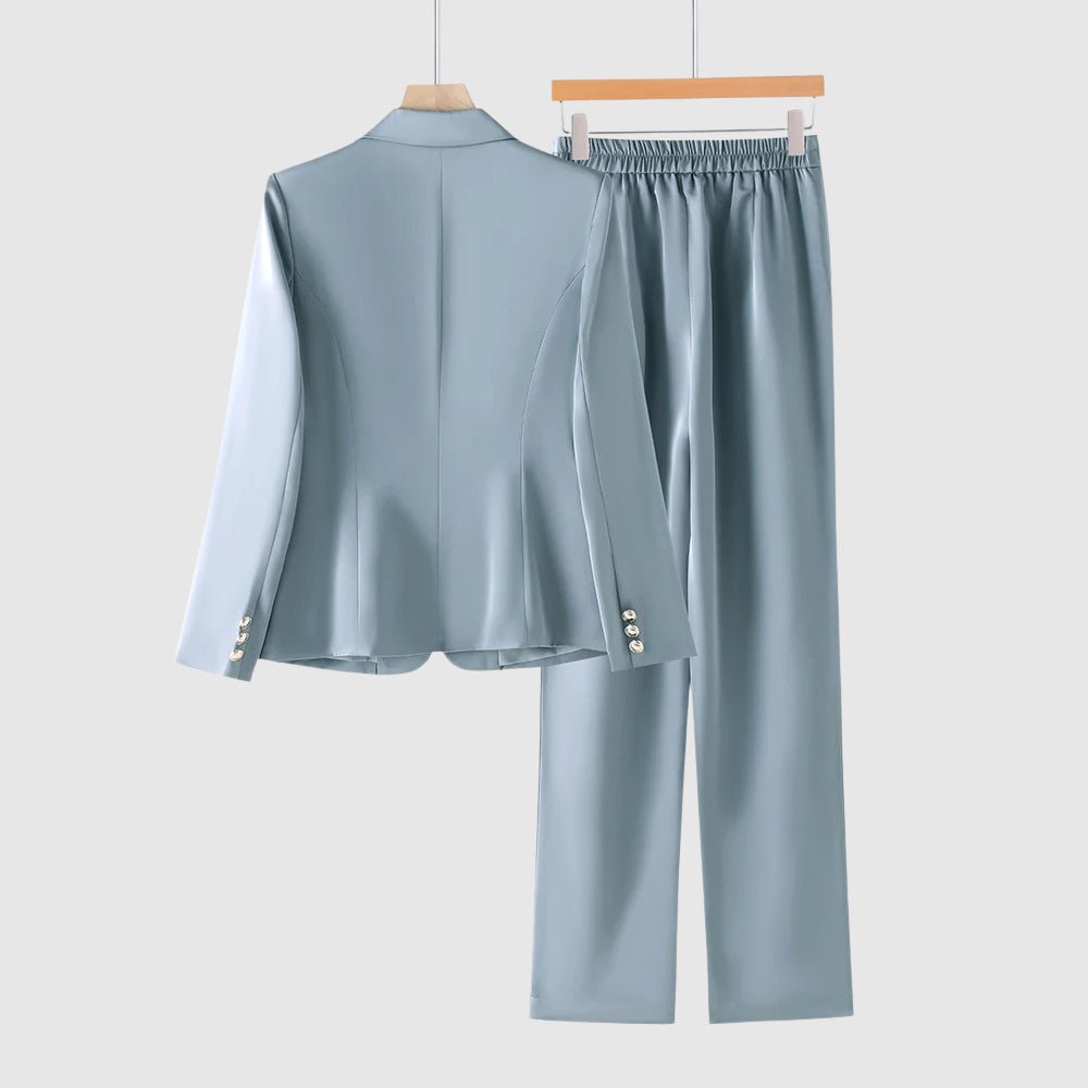 Chloé Rousseau Executive Power Set