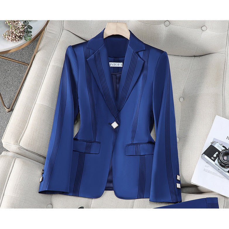 Chloé Rousseau Regal Poise Set